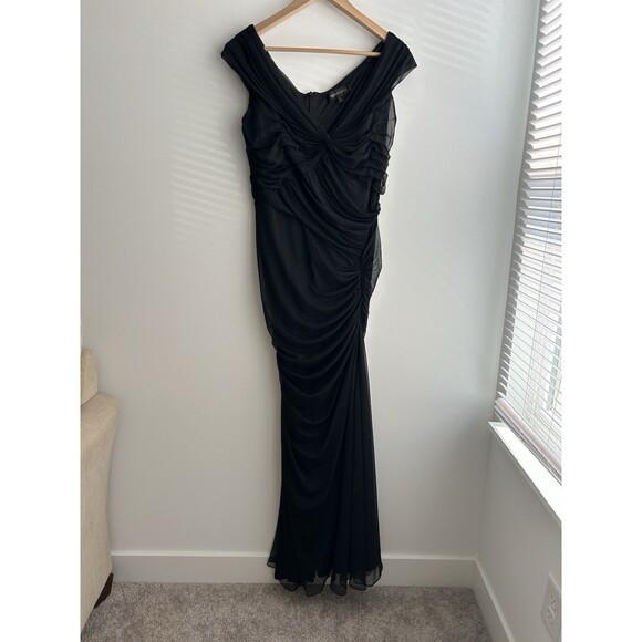 Tadashi Shoji Sz Large Black Off Shoulder Twist Mermaid Mesh Ruched Dress Gown - Picture 1 of 9